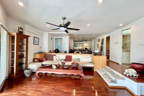 Eigentumswohnung in Cha-am, Thailand, 2 Schlafzimmer  № 221982 - Foto 10