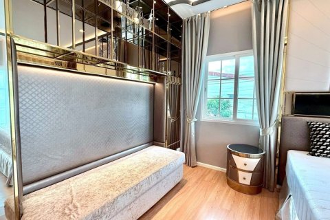 House in Bueng Kum, Bangkok, Thailand 3 bedrooms № 158412 - photo 4