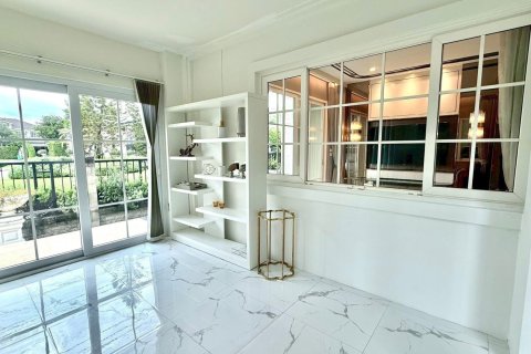 House in Bueng Kum, Bangkok, Thailand 3 bedrooms № 158412 - photo 9