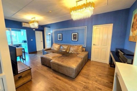 Кондоминиум с 2 спальнями в Хуай Кванге, Бангкок, Таиланд № 158410 - фото 5