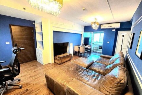 Кондоминиум с 2 спальнями в Хуай Кванге, Бангкок, Таиланд № 158410 - фото 4