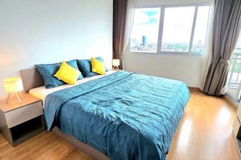 Кондоминиум с 2 спальнями в Хуай Кванге, Бангкок, Таиланд № 158410