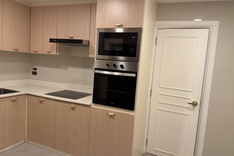 Condo à Khlong Toei, Bangkok, Thaïlande, 3 chambres № 164606 - photo 23