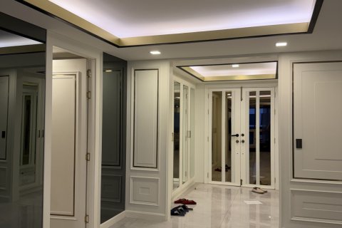 Condo à Khlong Toei, Bangkok, Thaïlande, 3 chambres № 164606 - photo 11