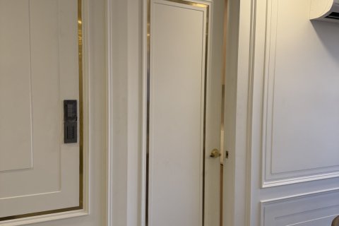 Condo à Khlong Toei, Bangkok, Thaïlande, 3 chambres № 164606 - photo 20