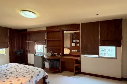 Condo in Yan Nawa, Bangkok, Thailand, 2 bedrooms  № 164607 - photo 10