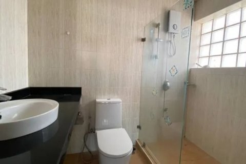 House in Suan Luang, Bangkok, Thailand 4 bedrooms № 164609 - photo 11