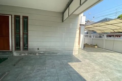 House in Suan Luang, Bangkok, Thailand 4 bedrooms № 164609 - photo 8