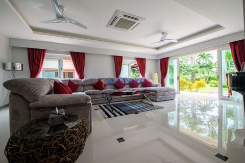 บ้านในพัทยา, ประเทศไทย 9 ห้องนอน № 196866 - รูปถ่าย 23