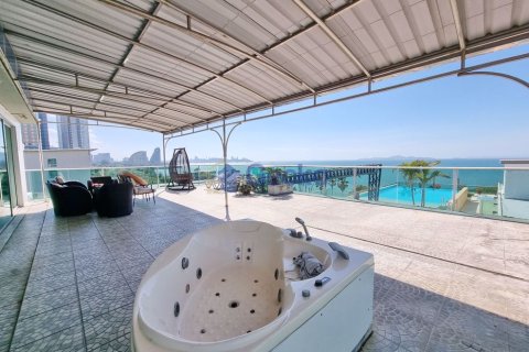 Condo in Pattaya, Thailand, 2 bedrooms № 196865 - photo 20