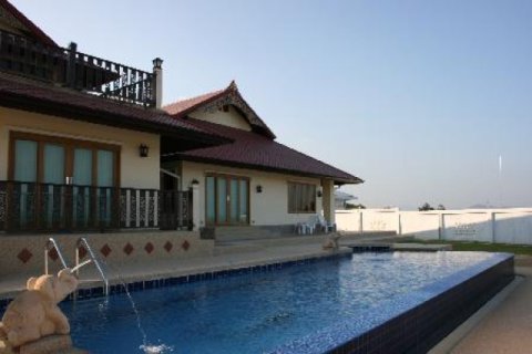ที่ดินในอำเภอหัวหิน, ประเทศไทย 1140 ตร.ม. № 202429