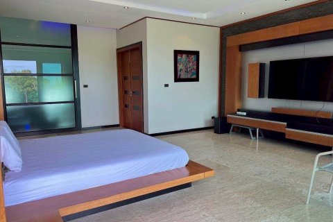 Villa in Pattaya, Thailand 4 bedrooms № 148255 - photo 23