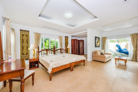 Villa in Phuket, Thailand 3 bedrooms № 158968 - photo 4