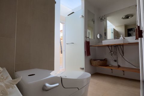 Villa in Phuket, Thailand 3 bedrooms № 158968 - photo 19