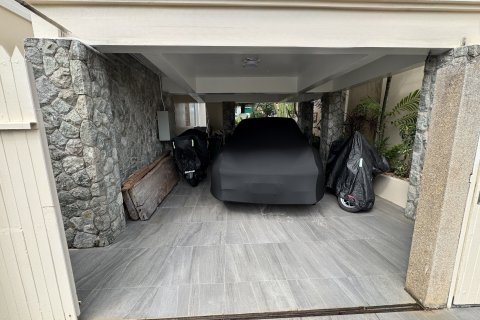 Villa in Phuket, Thailand 3 bedrooms № 158968 - photo 20