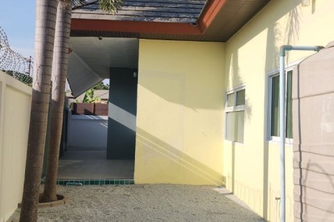 Villa in Pattaya, Thailand 3 bedrooms № 158972 - photo 15