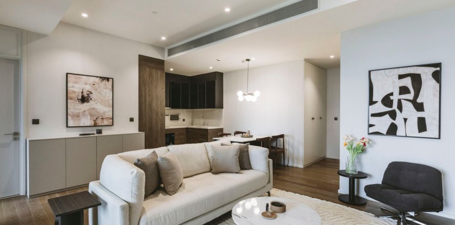 Condo in Pathum Wan, Bangkok, Thailand, 2 bedrooms  № 158974