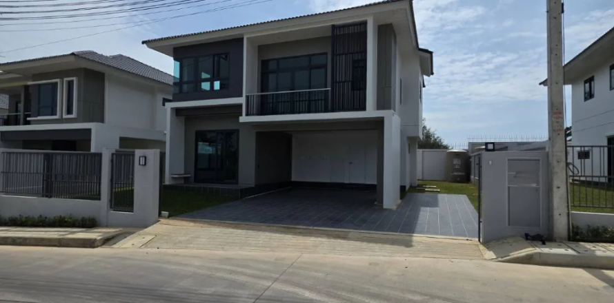 House in Pa Klok, Thailand 4 bedrooms № 158969