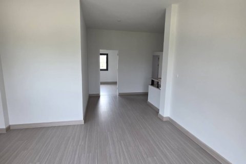 House in Pa Klok, Thailand 4 bedrooms № 158969 - photo 8
