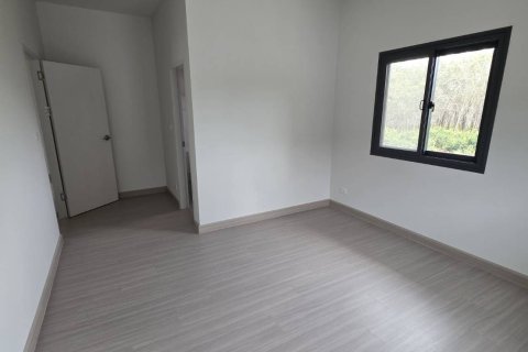 House in Pa Klok, Thailand 4 bedrooms № 158969 - photo 11