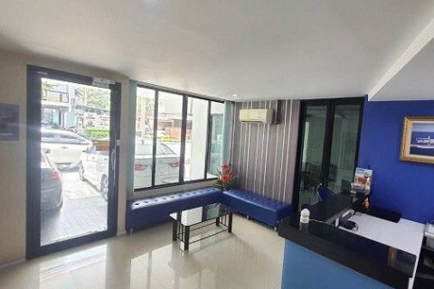 Таунхаус в Суан Луанге, Бангкок, Таиланд с 5 спальнями  № 158970 - фото 3