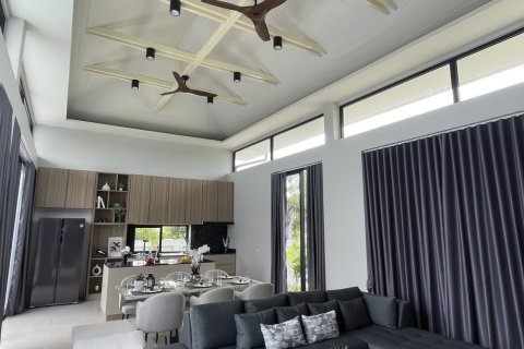 Villa in Pran Buri, Thailand 4 Schlafzimmer № 222734 - Foto 2
