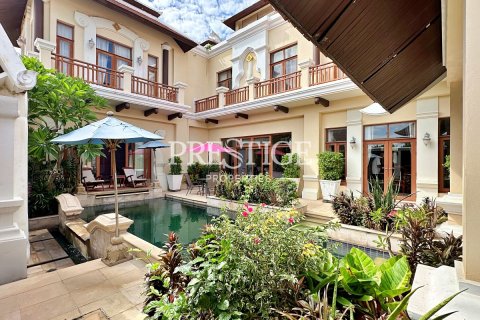 Haus in Pattaya, Thailand 8 Schlafzimmer № 220714 - Foto 6