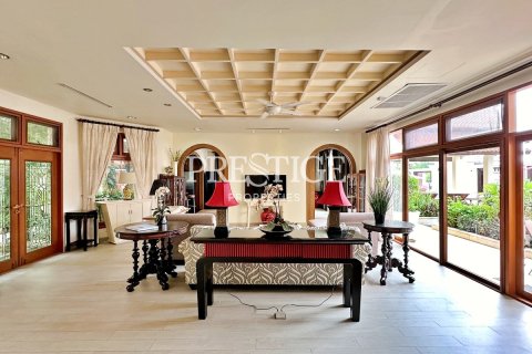 Haus in Pattaya, Thailand 8 Schlafzimmer № 220714 - Foto 10
