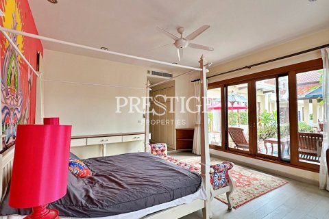 Haus in Pattaya, Thailand 8 Schlafzimmer № 220714 - Foto 23