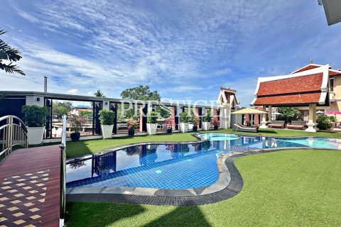 Haus in Pattaya, Thailand 8 Schlafzimmer № 220714 - Foto 3