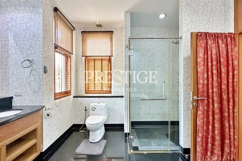 Haus in Pattaya, Thailand 8 Schlafzimmer № 220714 - Foto 18