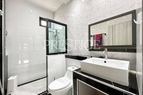 Haus in Pattaya, Thailand 3 Schlafzimmer № 220715 - Foto 16