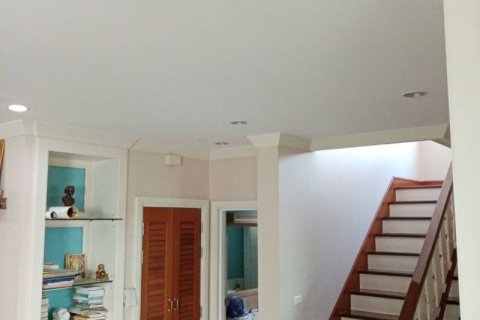 House in Taling Chan, Bangkok, Thailand 4 bedrooms № 156261 - photo 17