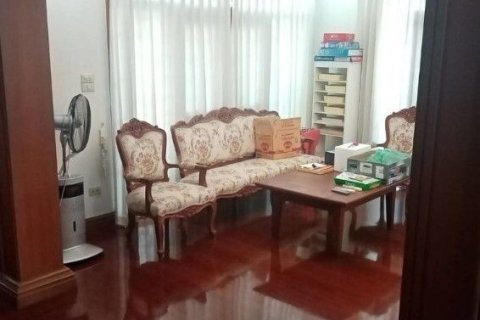 House in Taling Chan, Bangkok, Thailand 4 bedrooms № 156261 - photo 27