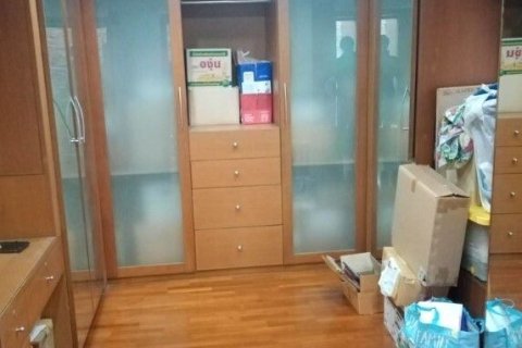 House in Taling Chan, Bangkok, Thailand 4 bedrooms № 156261 - photo 28