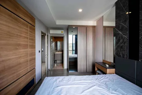 Studio dans le Condo à Watthana, Bangkok, Thaïlande  № 156262 - photo 7