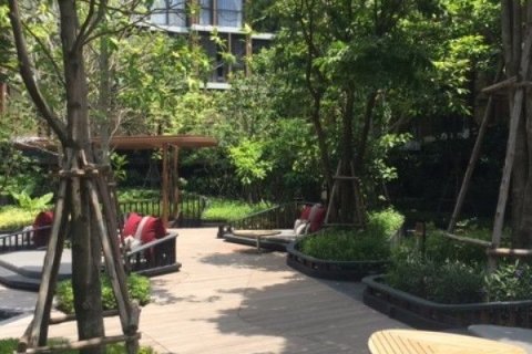 Studio dans le Condo à Watthana, Bangkok, Thaïlande  № 156262 - photo 10