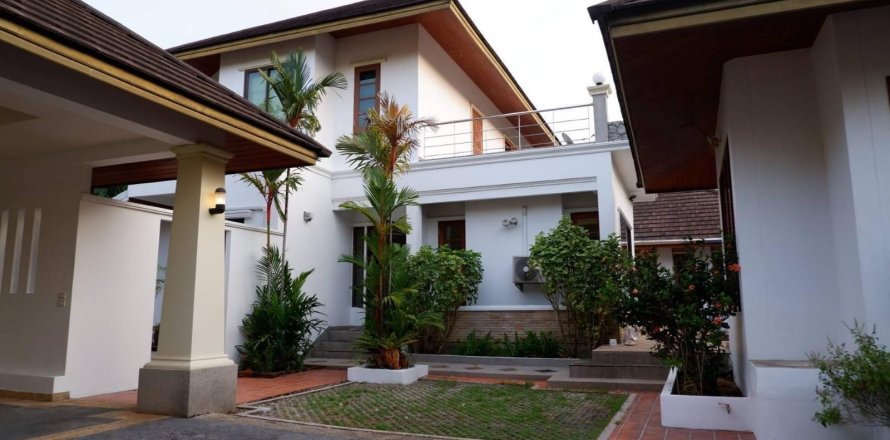 Вилла в Пхукете, Таиланд с 5 спальнями  № 161160