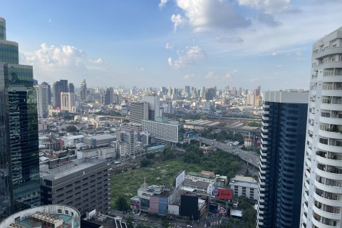 Studio in the Condo in Pathum Wan, Bangkok, Thailand  № 161156 - photo 10