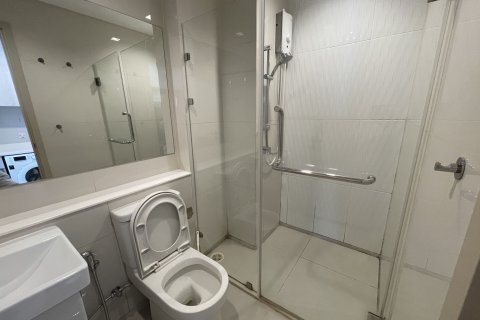 Studio in the Condo in Pathum Wan, Bangkok, Thailand  № 161156 - photo 18