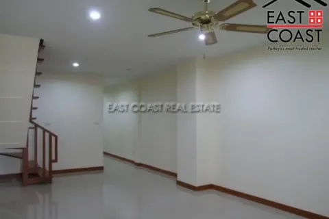 Дом в Паттайе, Таиланд с 2 спальнями  № 213095