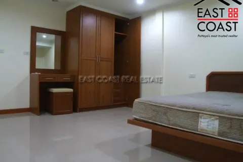 Casa de 2 dormitorios en Pattaya, Tailandia № 213095 - foto 8