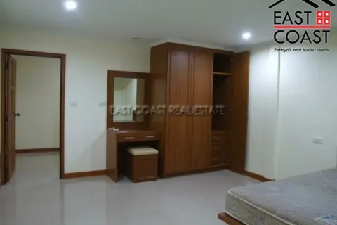 Casa de 2 dormitorios en Pattaya, Tailandia № 213095 - foto 9