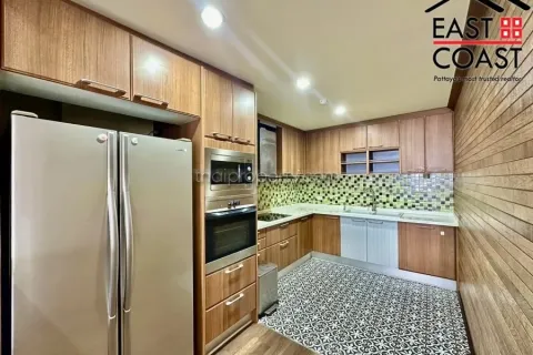 Condominio de 3 dormitorios en Pattaya, Tailandia № 213096 - foto 5