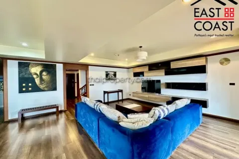 Condominio de 3 dormitorios en Pattaya, Tailandia № 213096 - foto 2