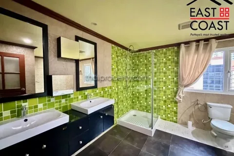 Condominio de 3 dormitorios en Pattaya, Tailandia № 213096 - foto 13
