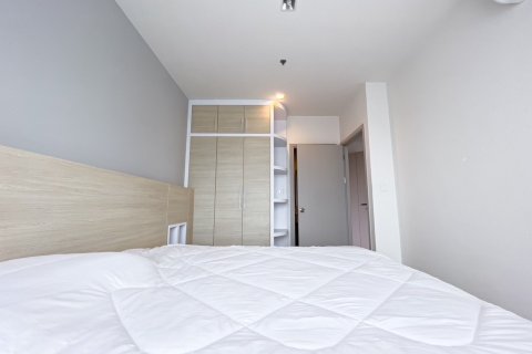 Condo à Khlong Toei, Bangkok, Thaïlande, 2 chambres  № 158274 - photo 9