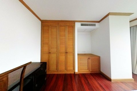 Студия в кондо в Кхлонг Сане, Бангкок, Таиланд № 158273 - фото 6