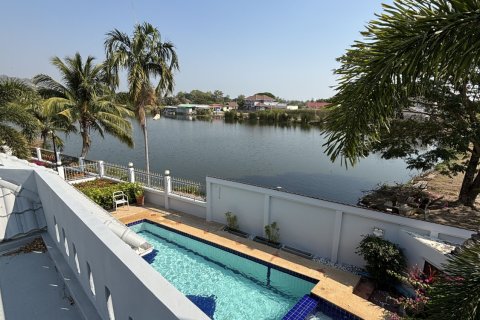 Дом в Хуа Хине, Таиланд с 3 спальнями  № 158271 - фото 2