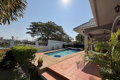 Дом в Хуа Хине, Таиланд с 3 спальнями  № 158271 - фото 6